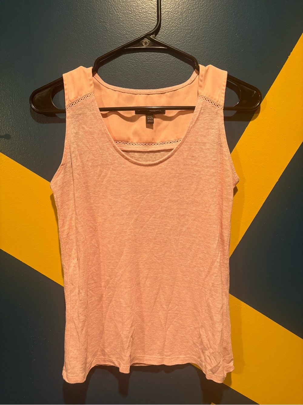 Banana Republic Blush Pink Lightweight Scoop Neck Tank NWOT